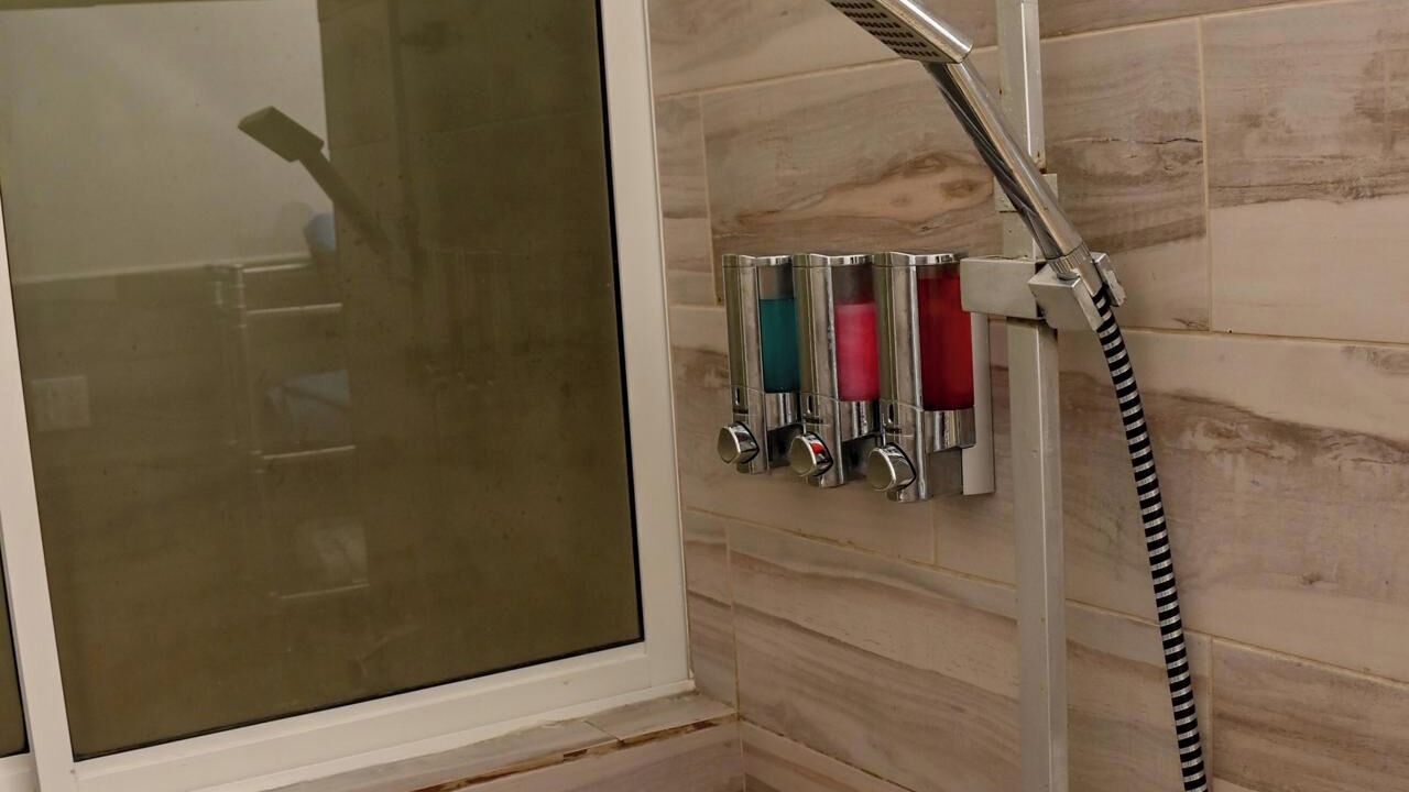 Photo of Bathroom in Discovery Bay
