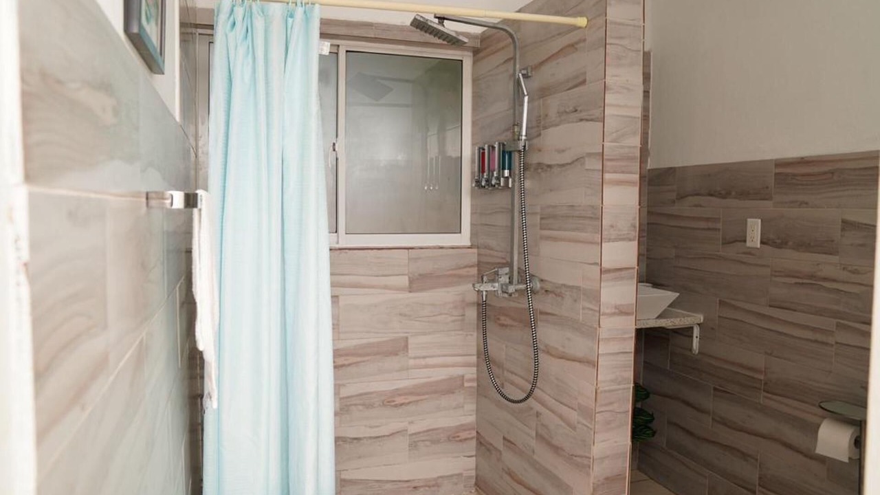 Photo of Bathroom in Discovery Bay