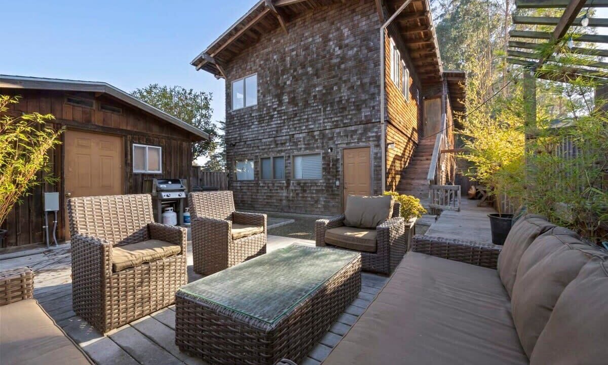 Photo of Patio Balcony in Westside Santa Cruz