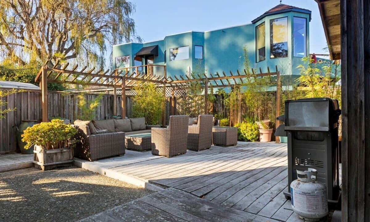 Photo of Patio Balcony in Westside Santa Cruz