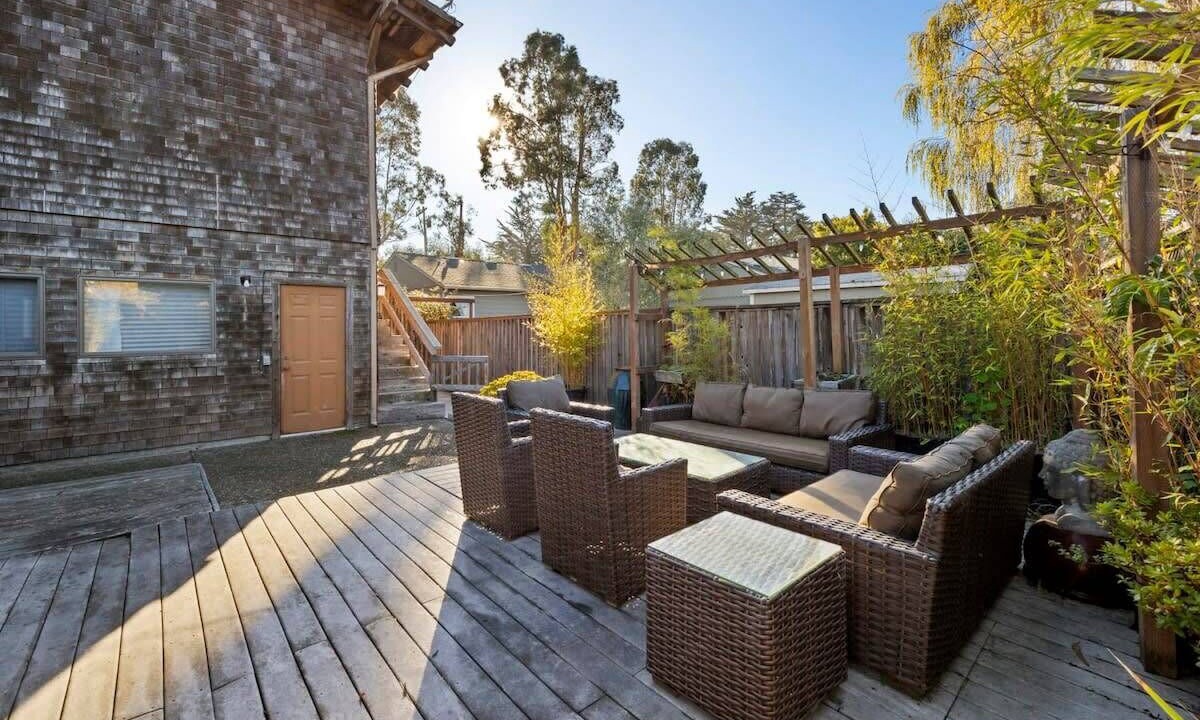 Photo of Patio Balcony in Westside Santa Cruz