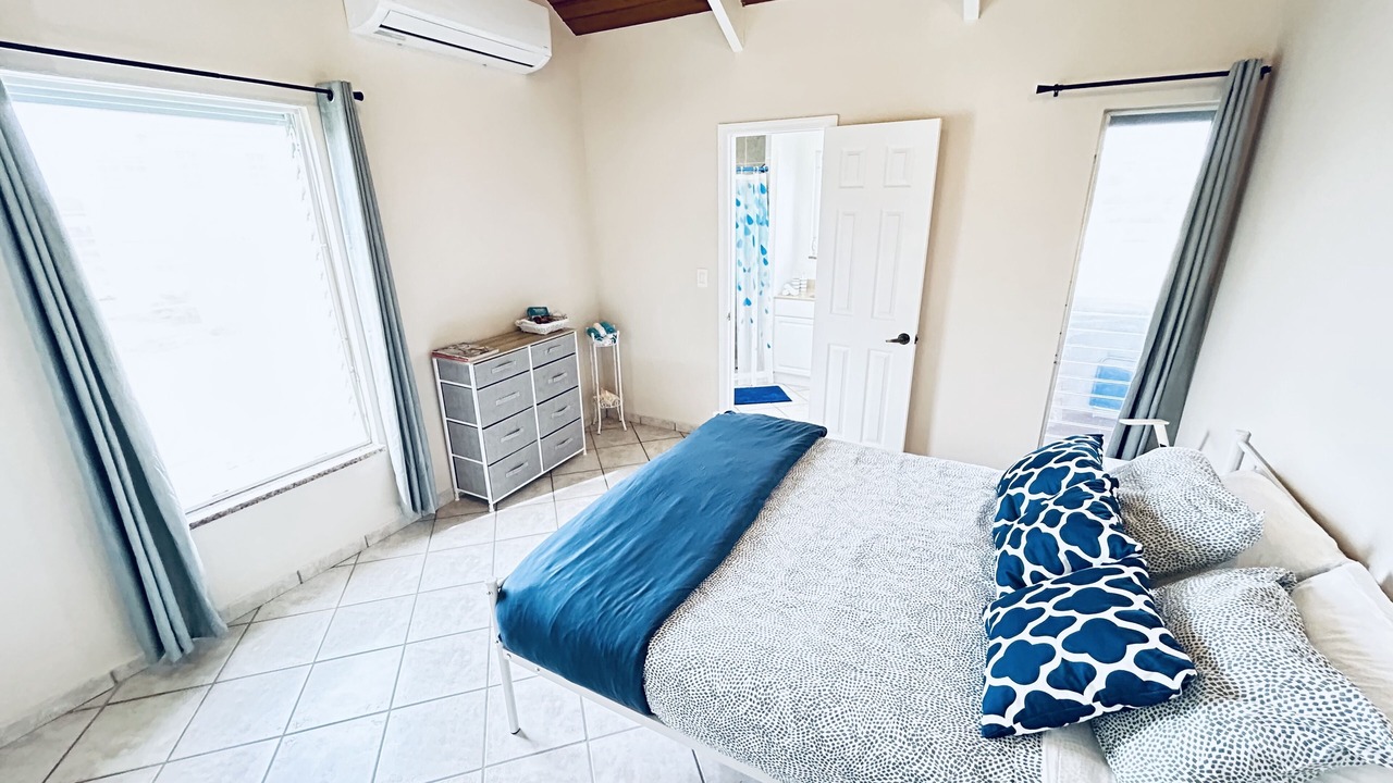 Photo of Bedroom in Discovery Bay