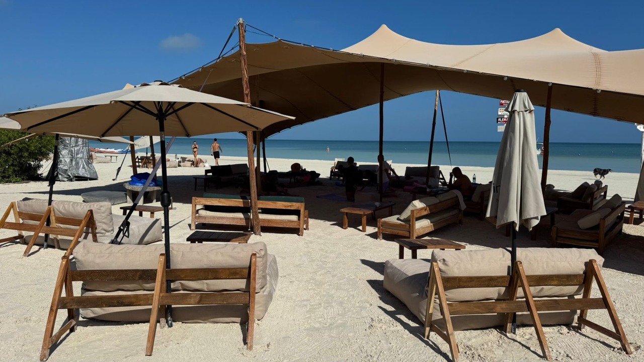 Photo of Others in Downtown Holbox