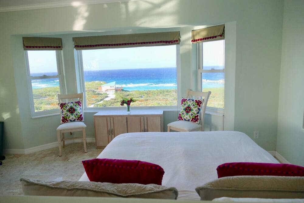 Photo of Bedroom in Conch Bar