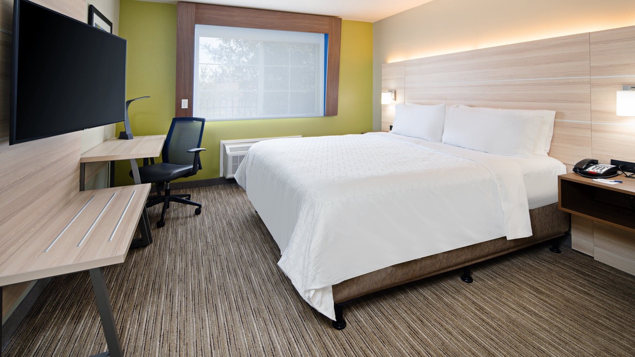 Photo of Bedroom in Watsonville