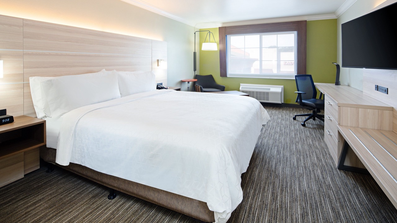 Photo of Bedroom in Watsonville