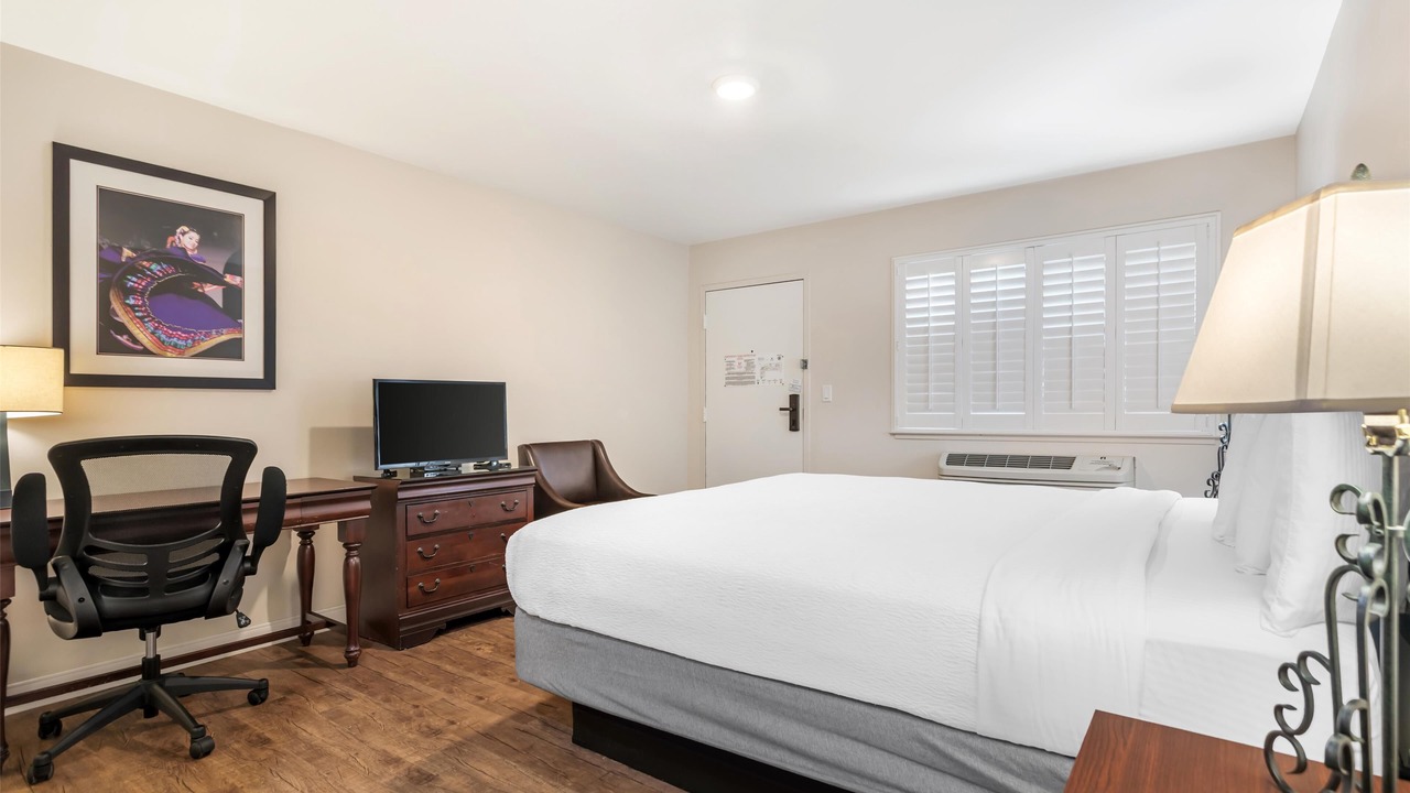 Photo of Bedroom in Watsonville