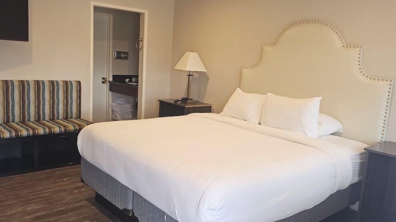Photo of Bedroom in Westside Santa Cruz