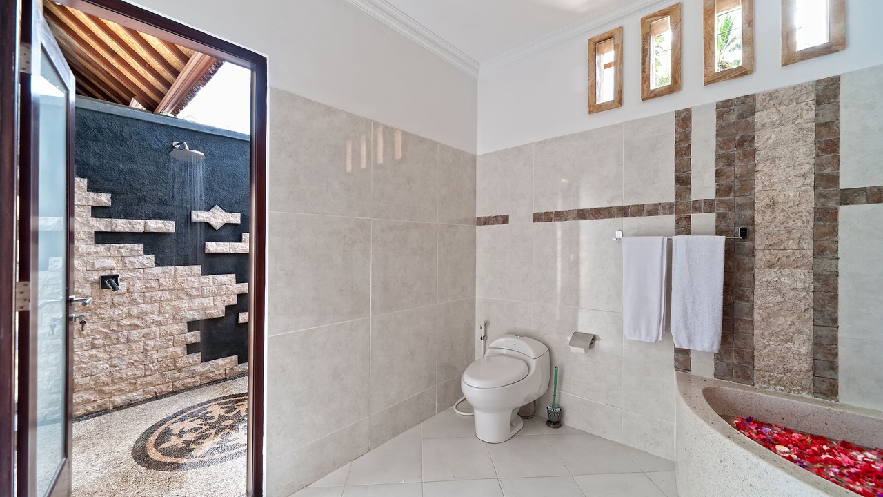 Photo of Bathroom in Sengkidu