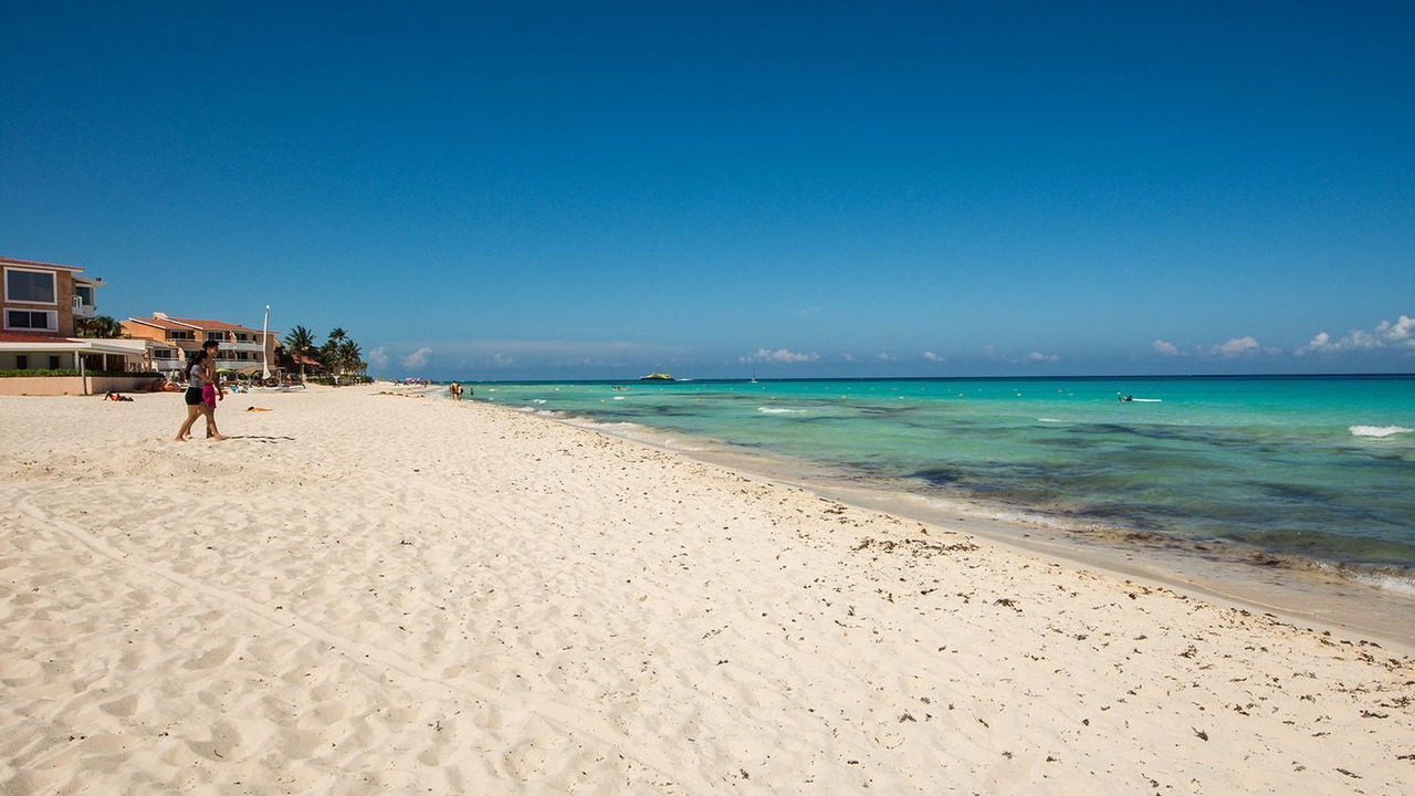 Photo of Others in Playacar Beach