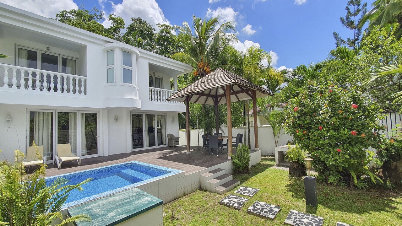 Photo of Bedroom in Beau Vallon