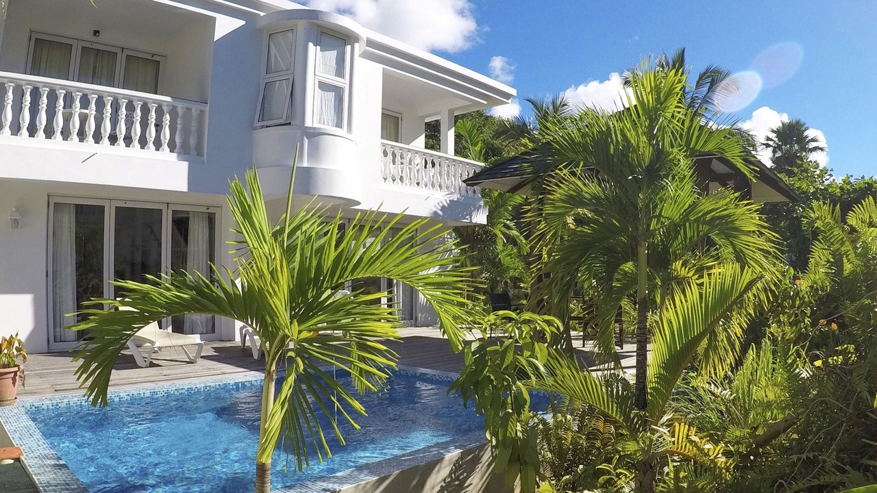 Photo of Outdoor in Beau Vallon