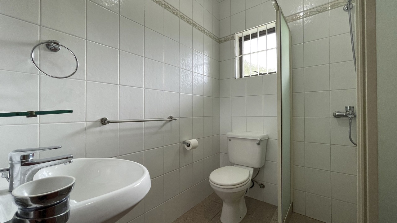 Photo of Bathroom in Mare Anglaise