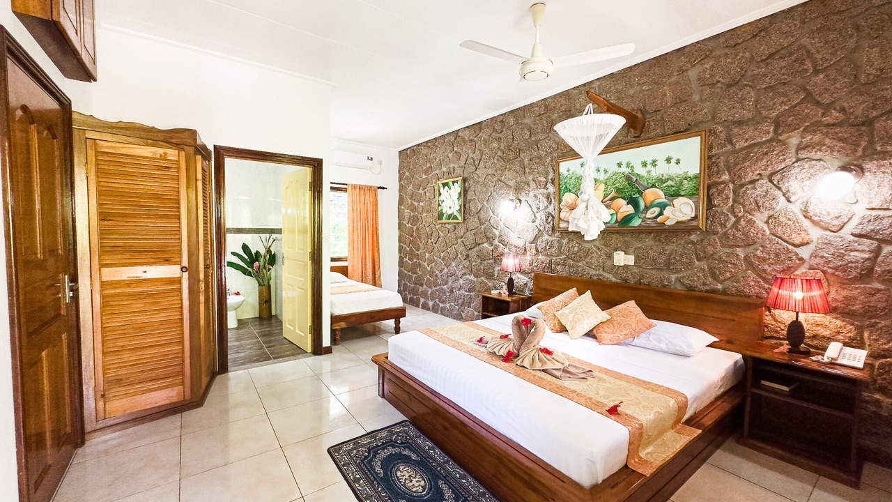 Photo of Bedroom in La Passe