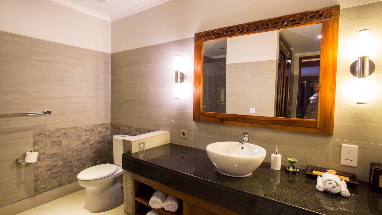 Photo of Bathroom in Kampial