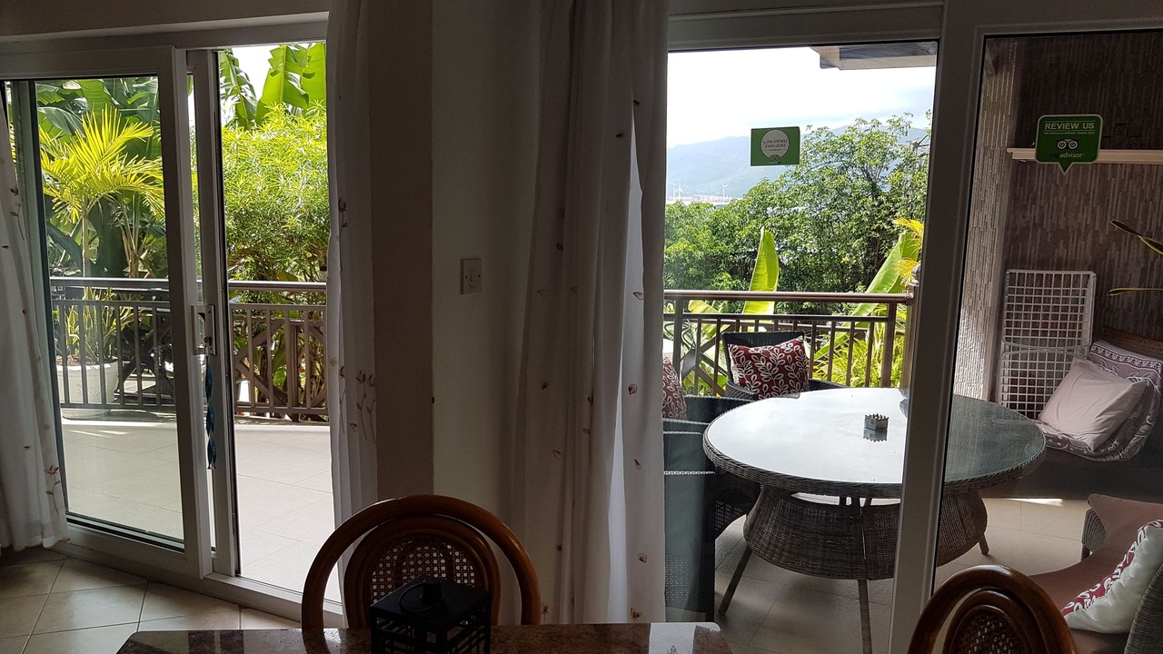 Photo of Livingroom in Anse Etoile