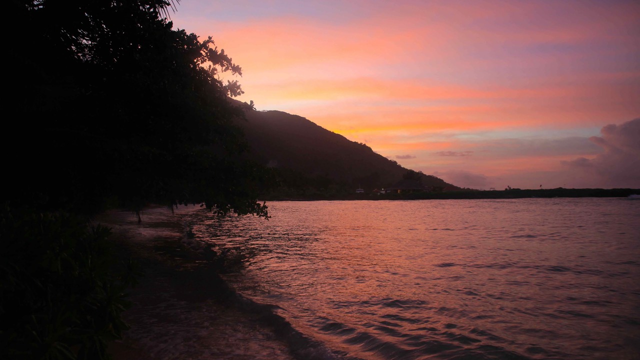 Photo of Others in Silhouette Island
