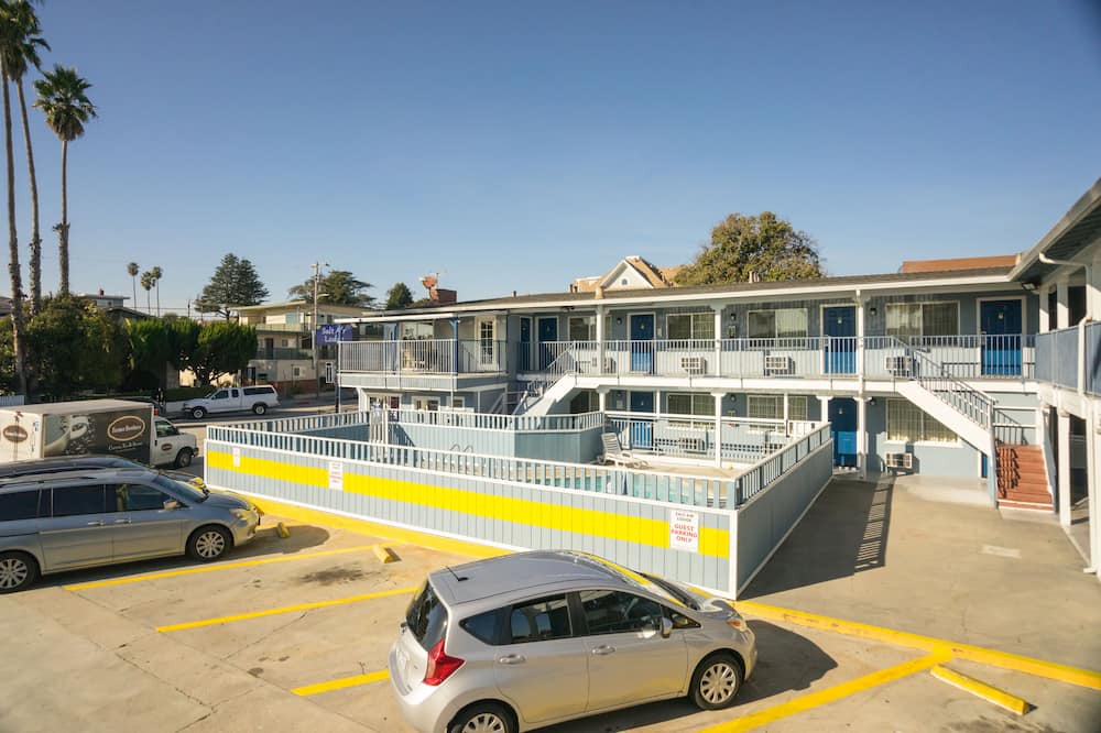 Photo of Outdoor in Beach Hill - Beach Flats