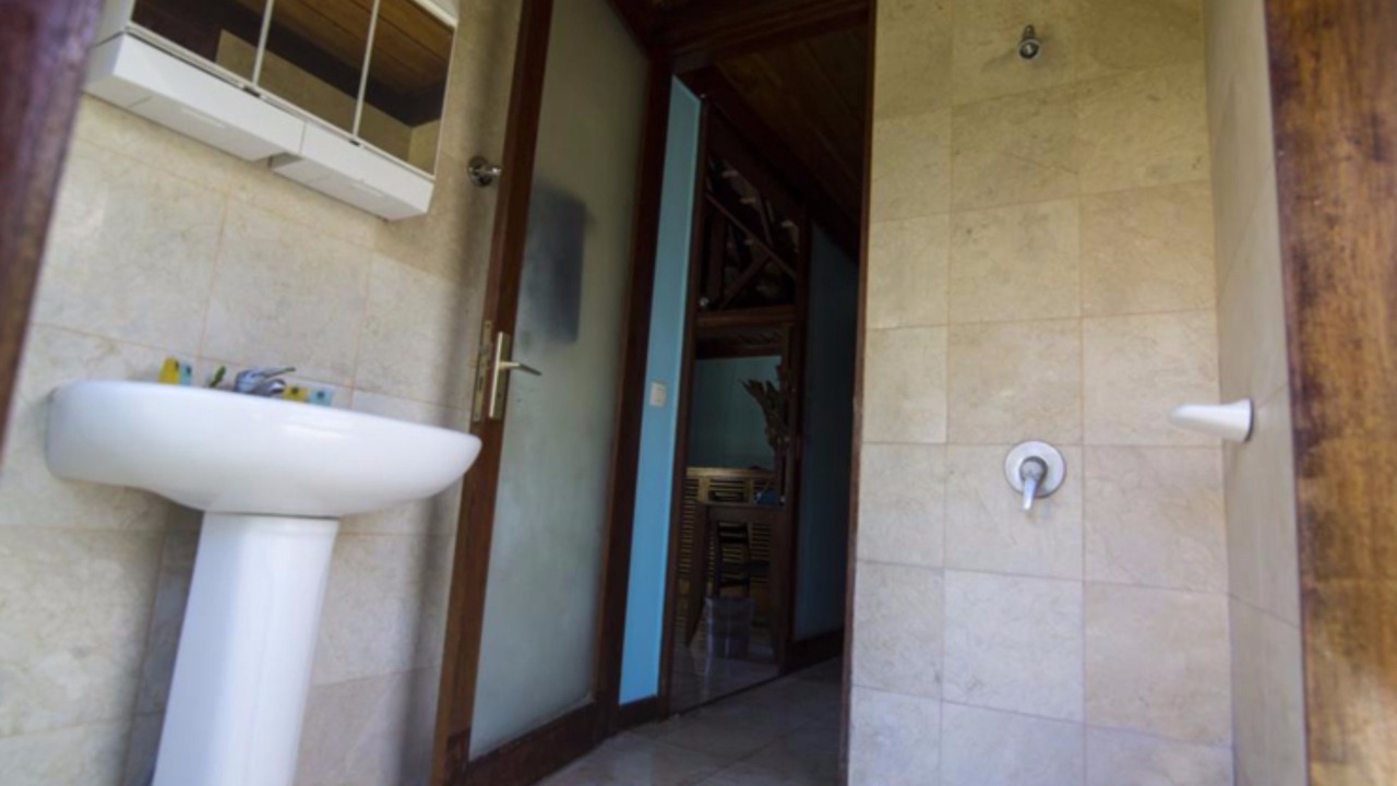 Photo of Bathroom in Vaitape