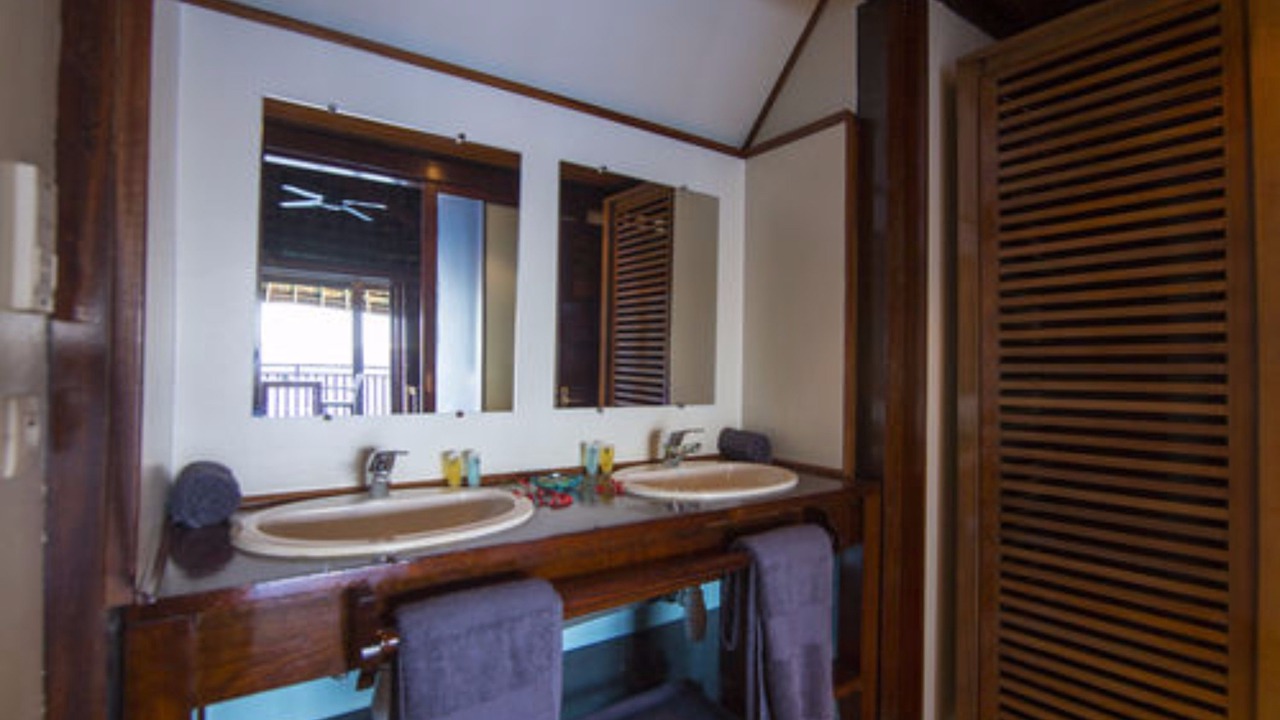 Photo of Bathroom in Vaitape
