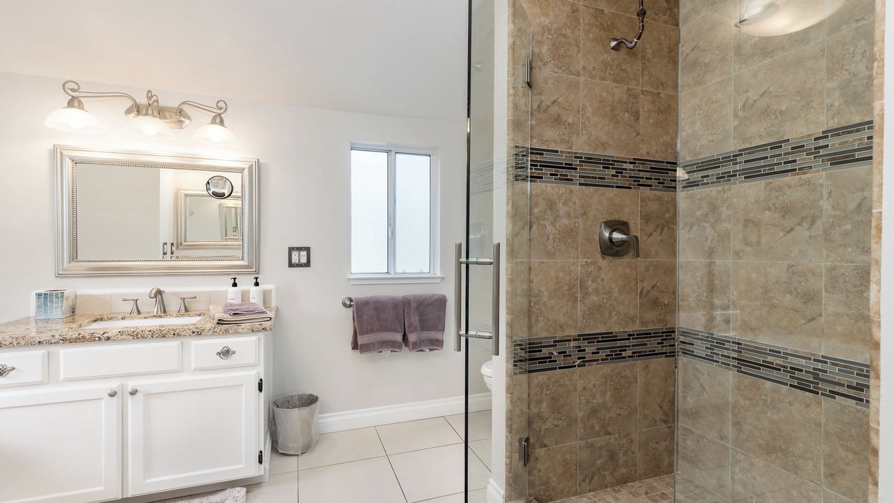 Photo of Bathroom in Beach Hill - Beach Flats