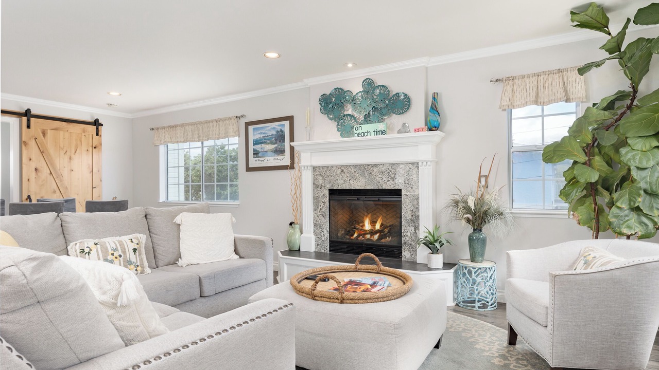 Photo of Livingroom in Beach Hill - Beach Flats