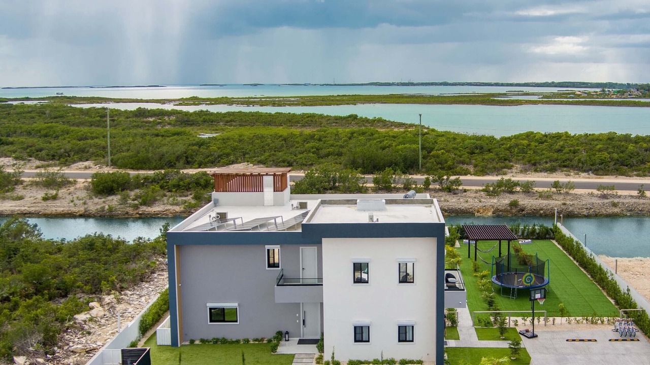 Photo of Outdoor in Discovery Bay