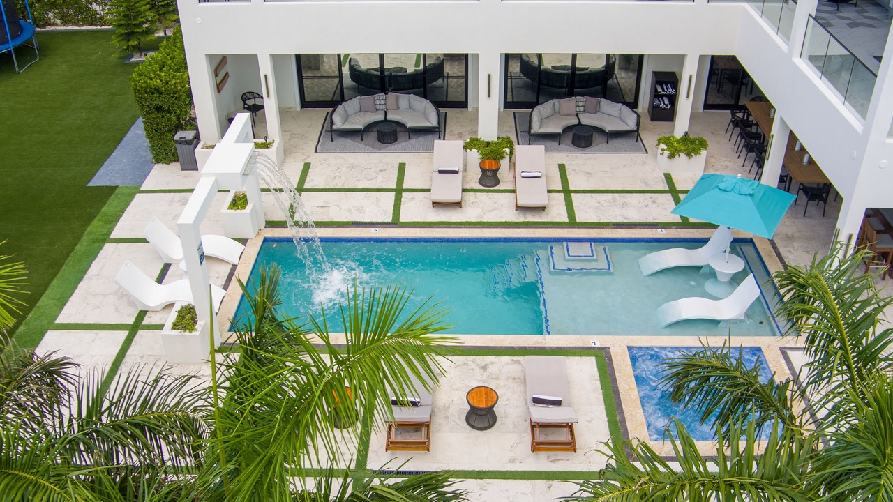 Photo of Outdoor in Discovery Bay