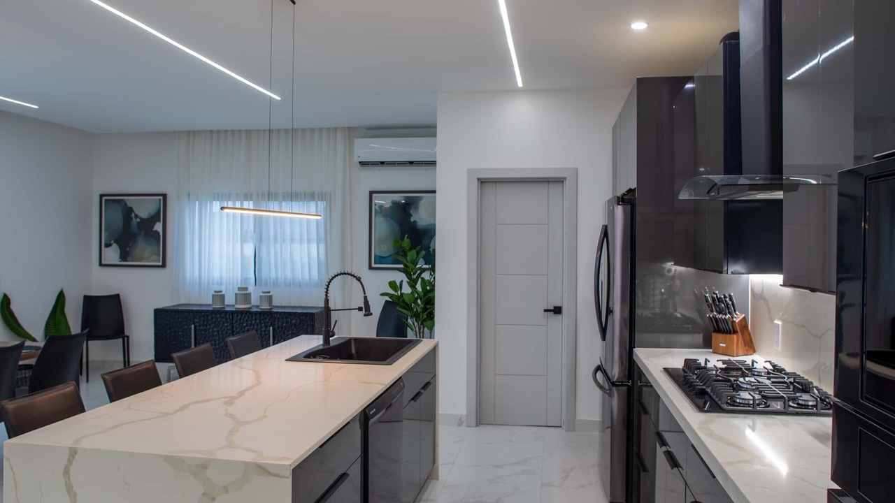 Photo of Kitchen in Discovery Bay