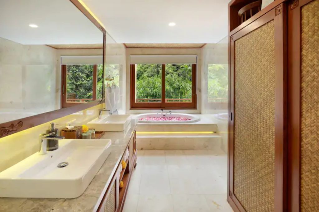 Photo of Bathroom in Kenderan