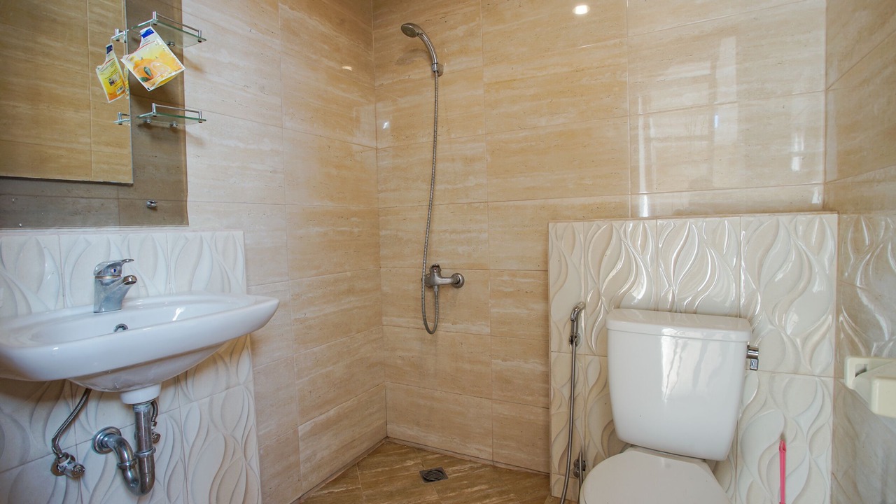 Photo of Bathroom in Banyuasri