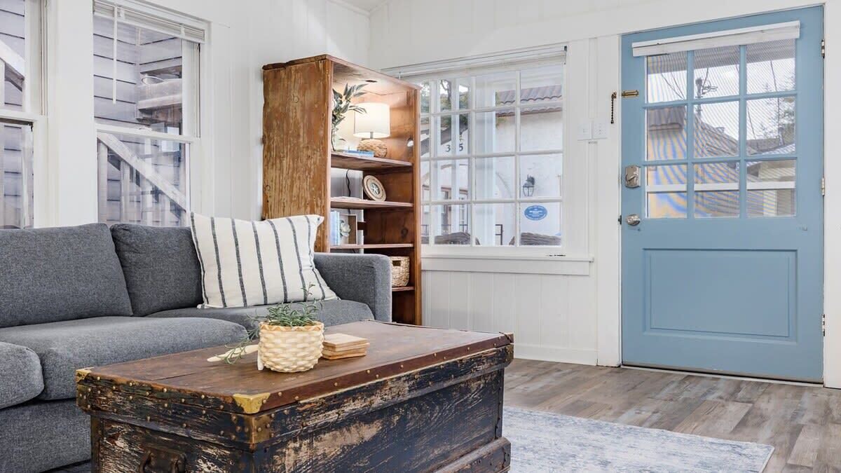 Photo of Livingroom in Capitola