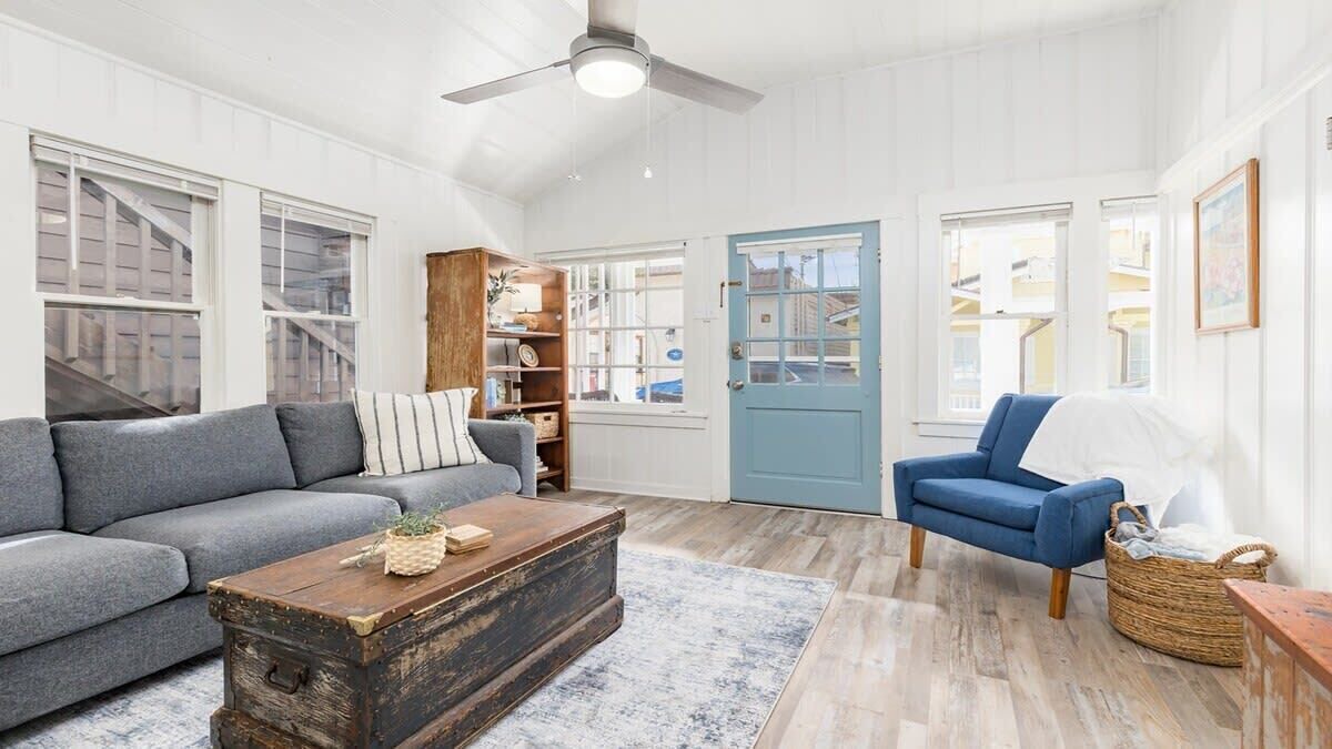 Photo of Livingroom in Capitola