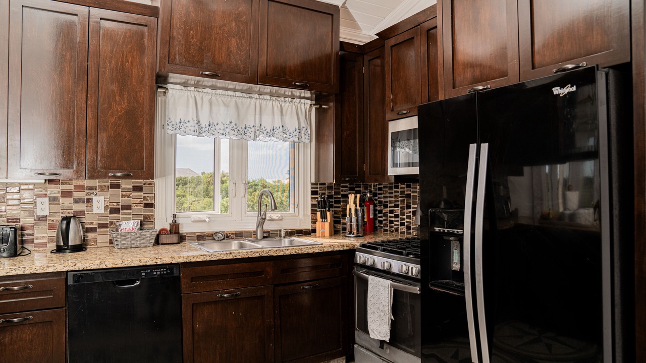 Photo of Kitchen in Discovery Bay