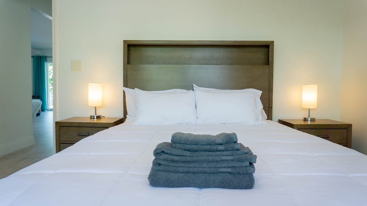 Photo of Bedroom in Grace Bay Hills