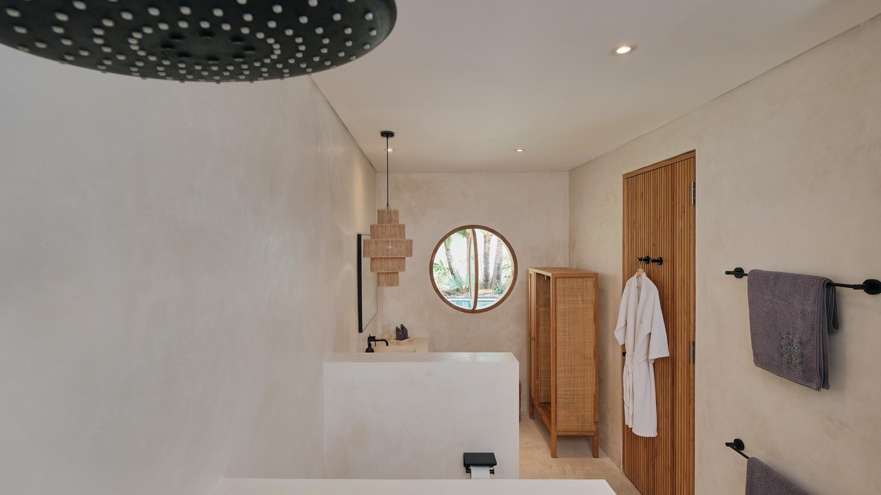 Photo of Bathroom in Central Seminyak