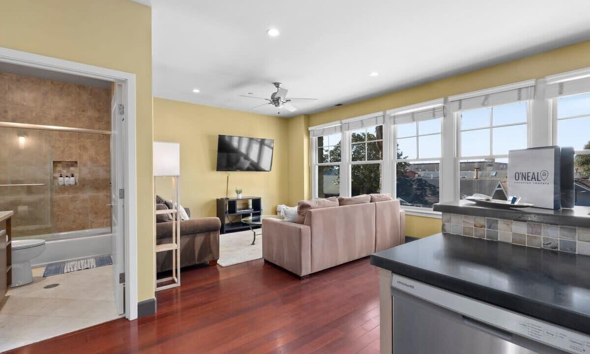 Photo of Bedroom in Capitola