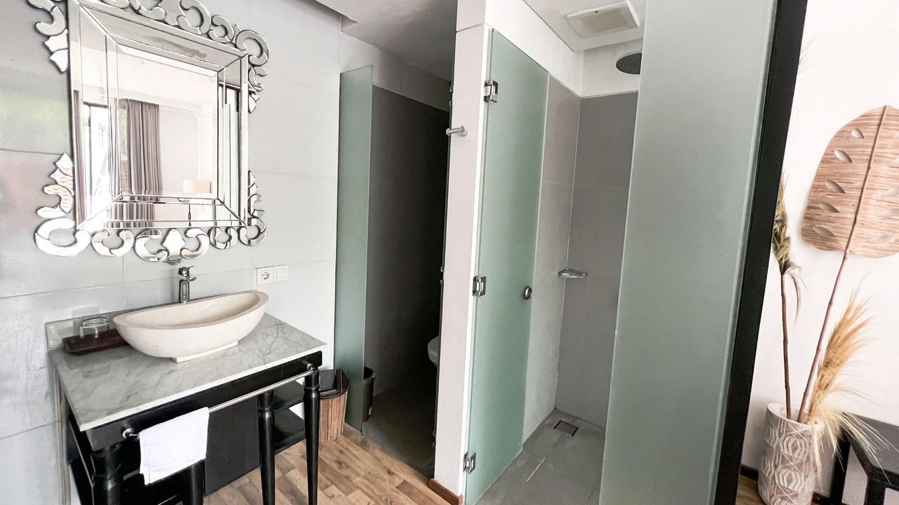 Photo of Bathroom in Kampial