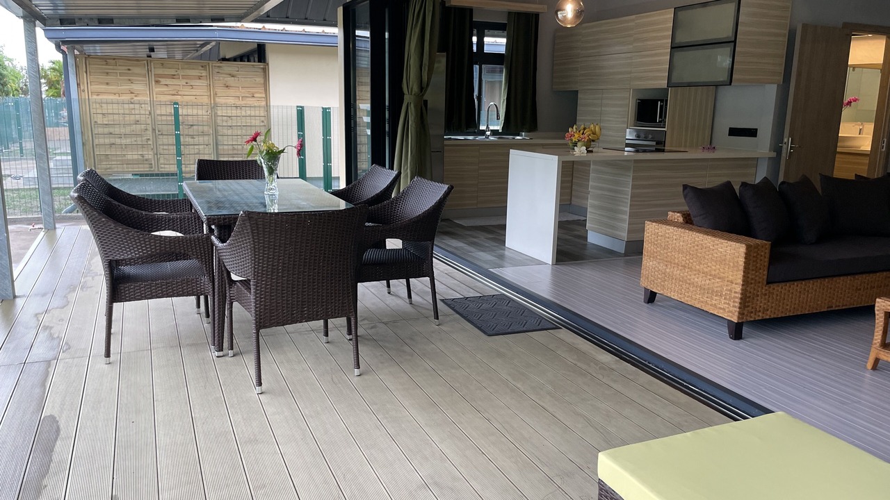 Photo of Outdoor in Point Matira