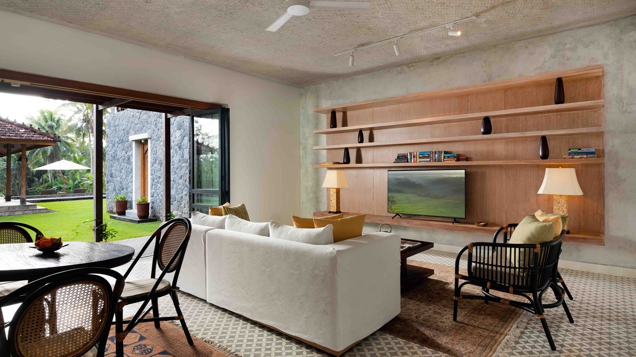 Photo of Livingroom in Sambahan