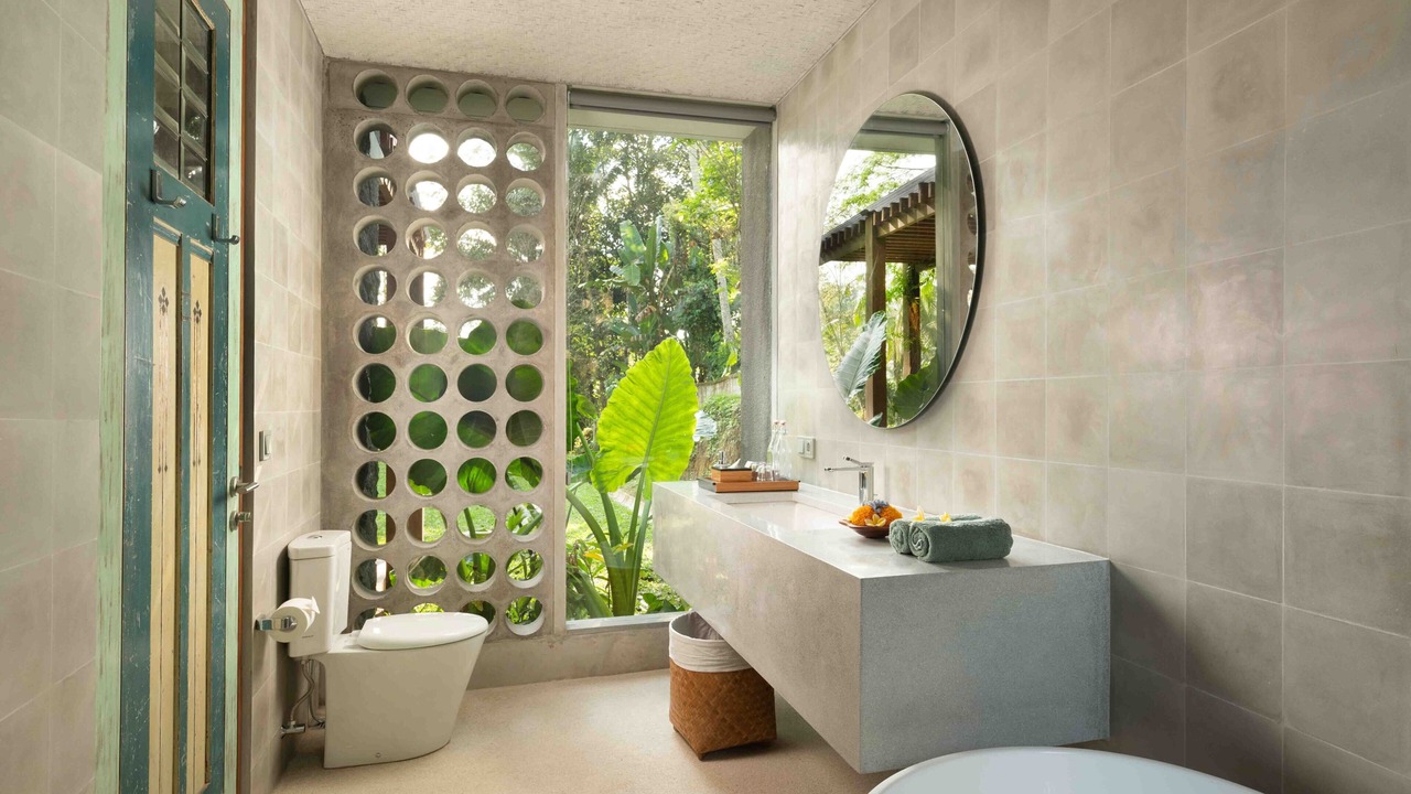 Photo of Bathroom in Sambahan