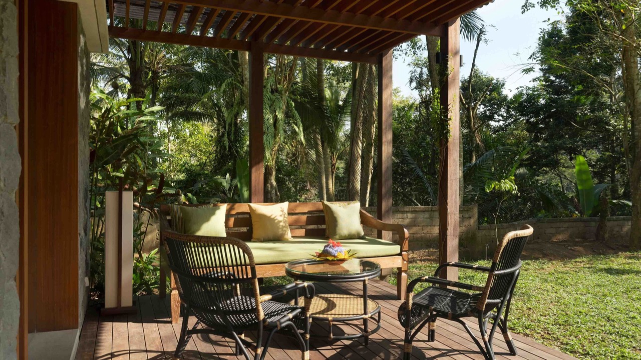 Photo of Patio Balcony in Sambahan