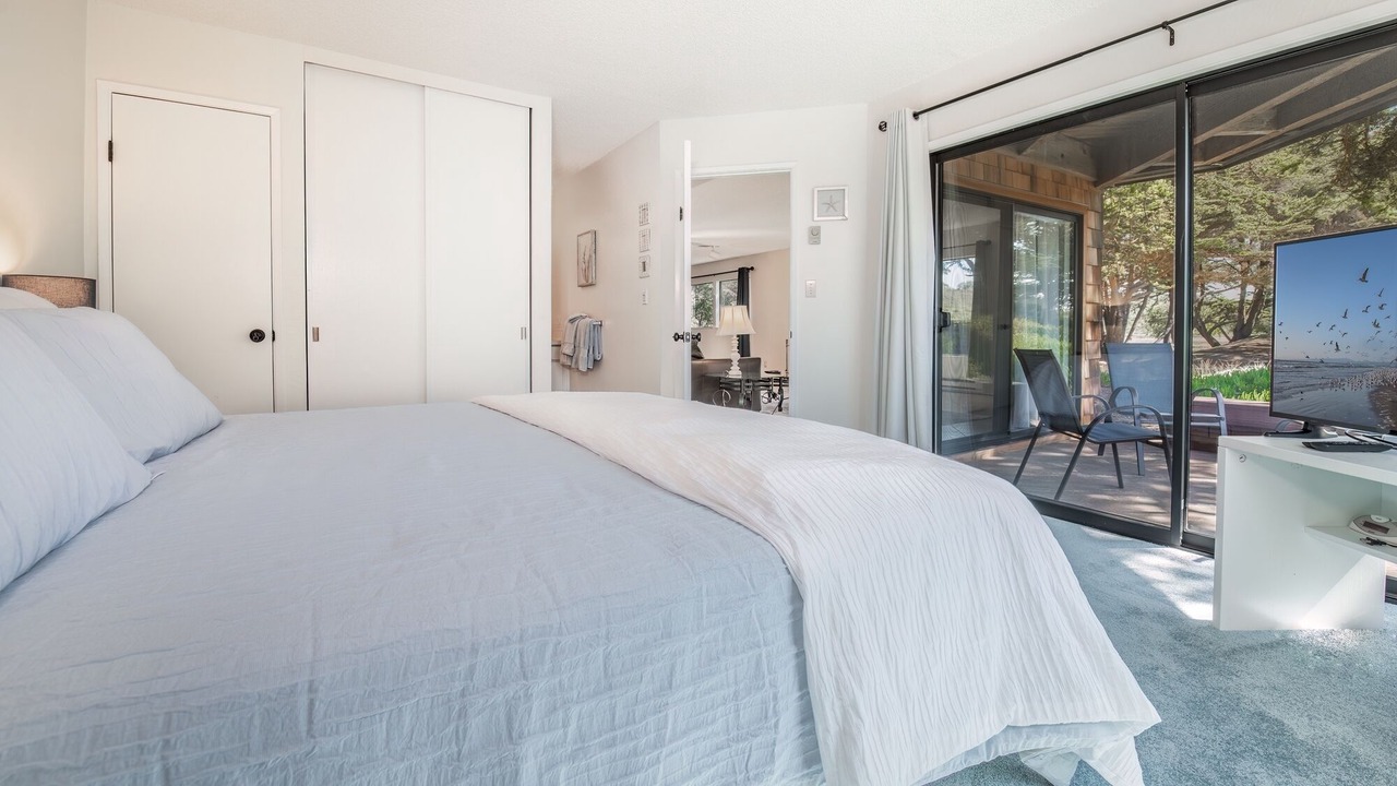 Photo of Bedroom in Pajaro Dunes
