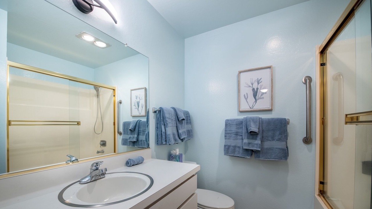Photo of Bathroom in Pajaro Dunes