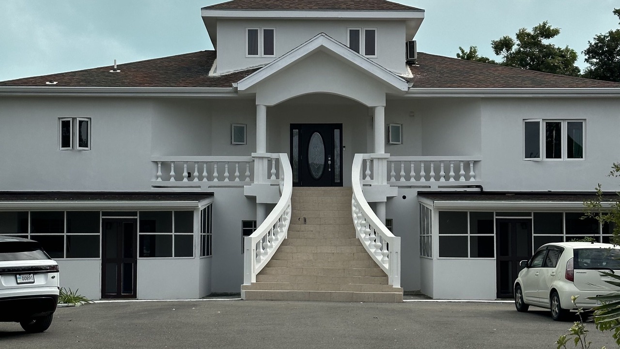 Photo of Outdoor in Leeward Settlement