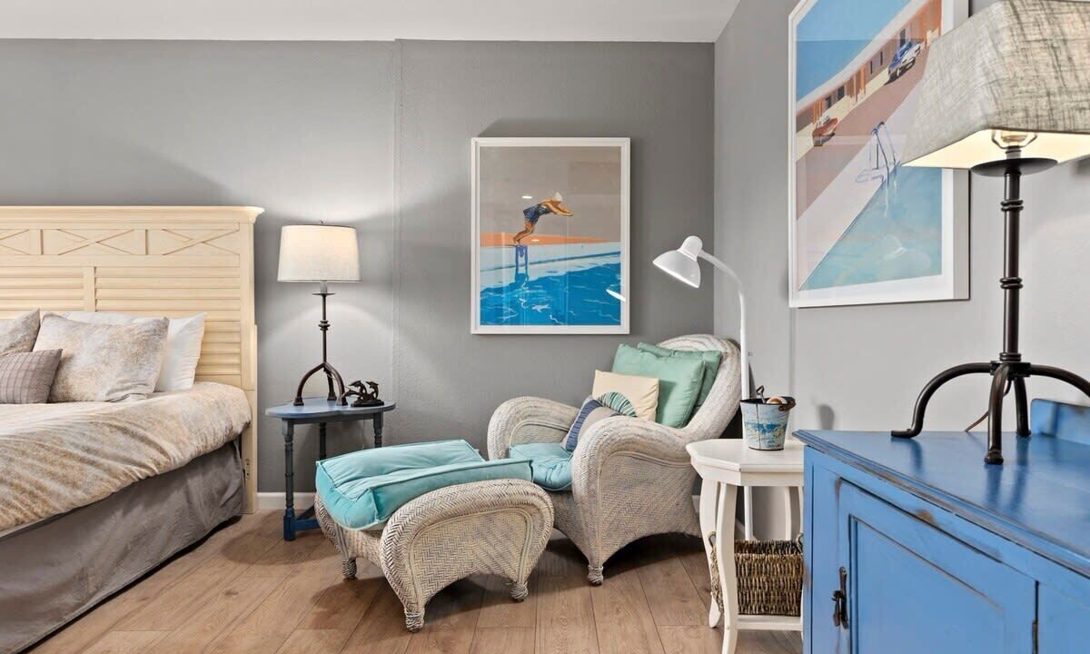 Photo of Bedroom in Westside Santa Cruz
