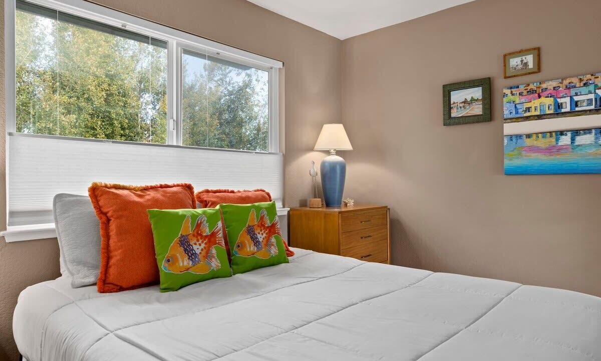 Photo of Bedroom in Westside Santa Cruz