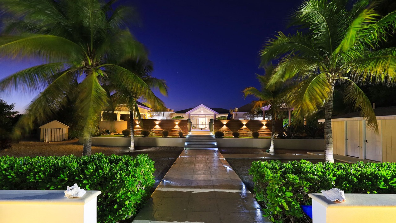 Photo of Outdoor in Leeward Settlement