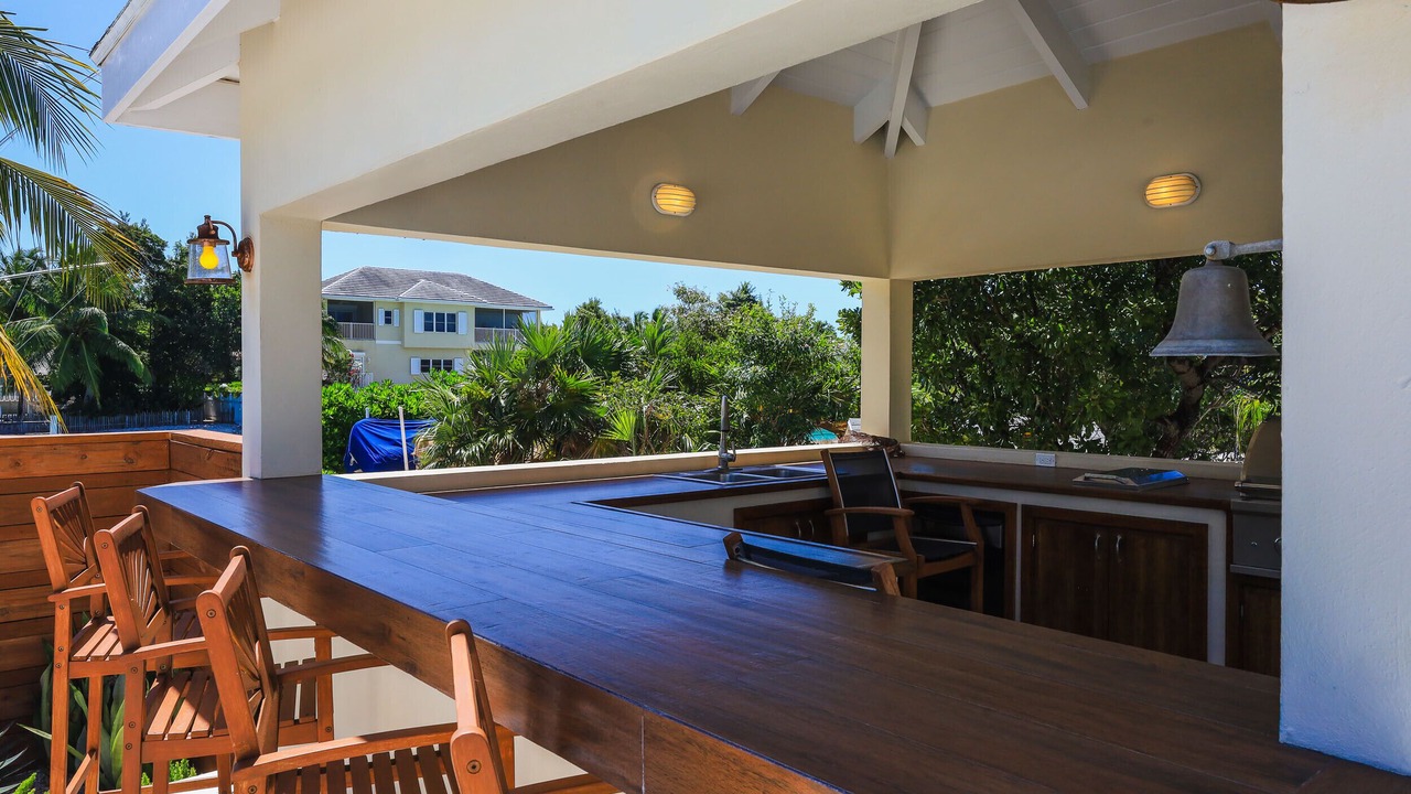 Photo of Outdoor in Leeward Settlement