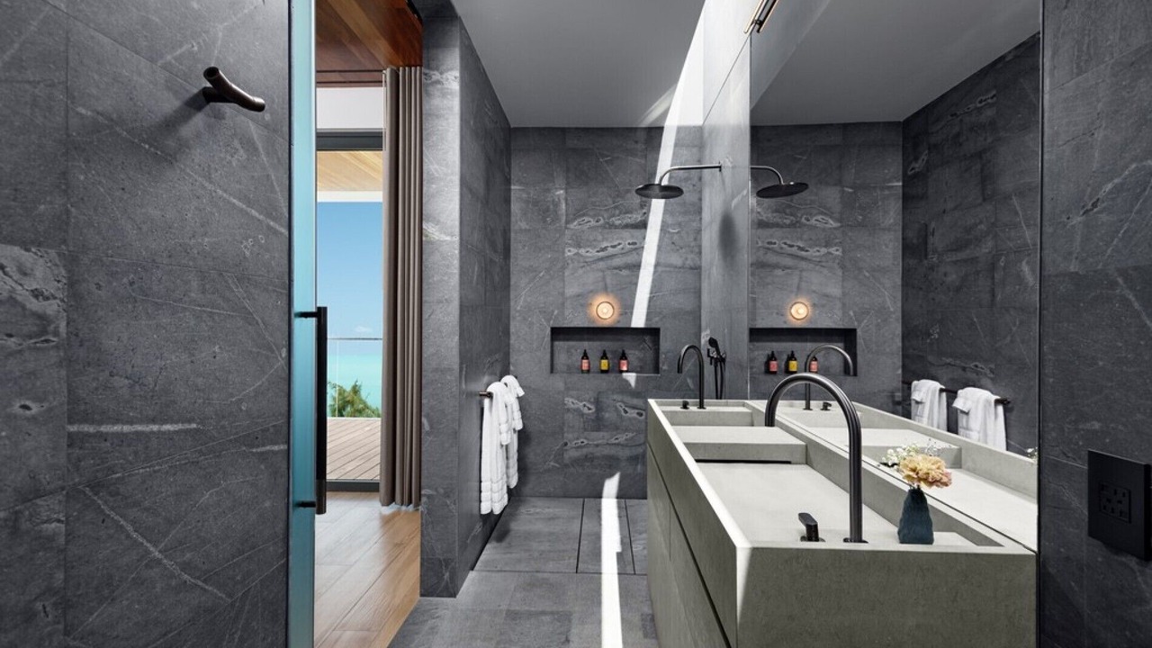 Photo of Bathroom in Long Bay Hills